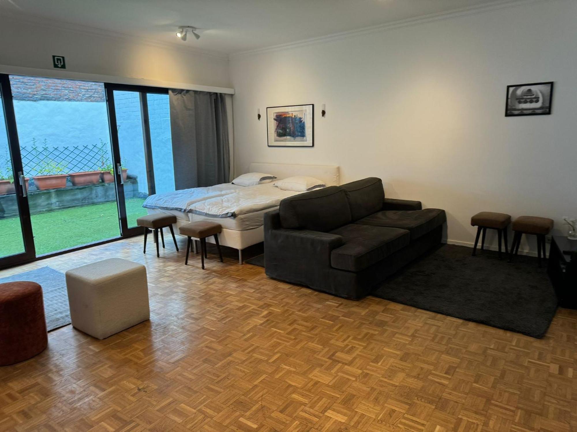 Garden Loft In Center Meir 1fl Apartamento